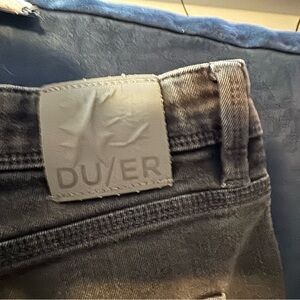 Du/er Slim black jeans